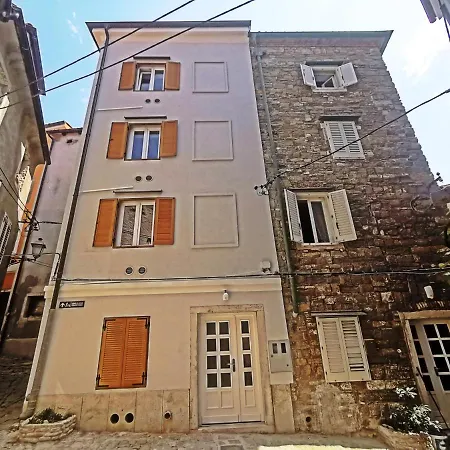 Ribiska Hisa - Old Fisherman's House Apartamento *