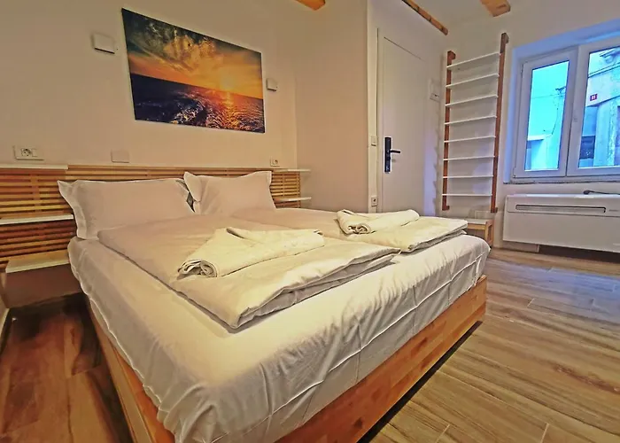 Ribiska Hisa - Old Fisherman's House Piran