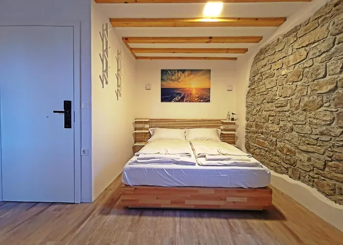 Ribiska Hisa - Old Fisherman's House * Piran