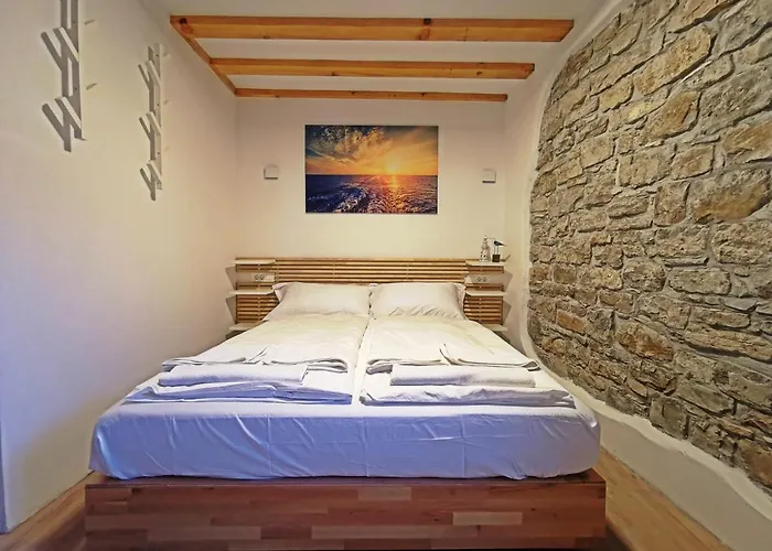 Ribiska Hisa - Old Fisherman's House * Piran