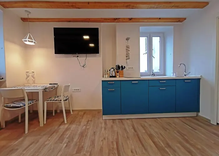 Apartment Ribiska Hisa - Old Fisherman's House Piran