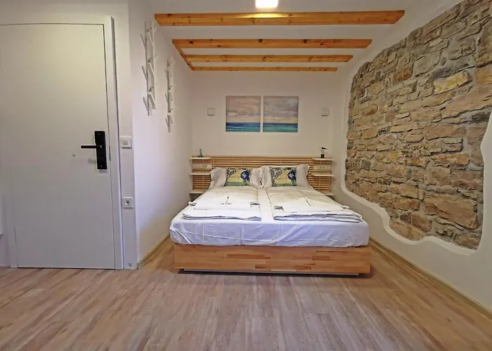 Ribiska Hisa - Old Fisherman's House Apartment *