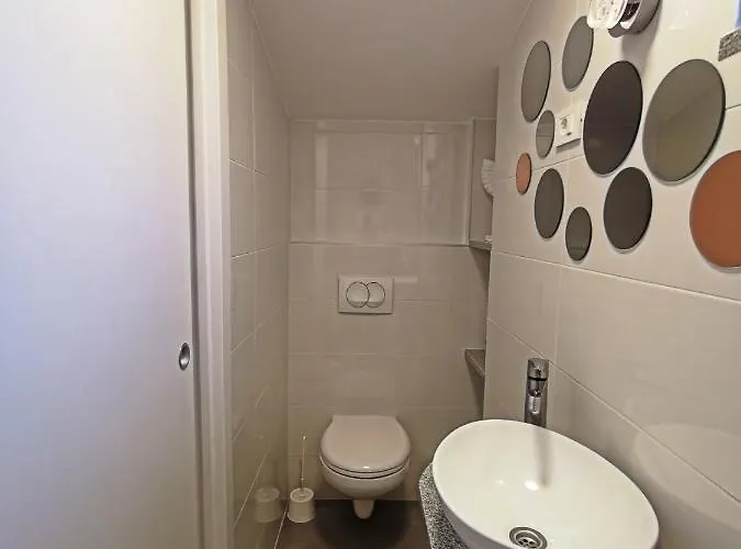 Ribiska Hisa - Old Fisherman's House Piran