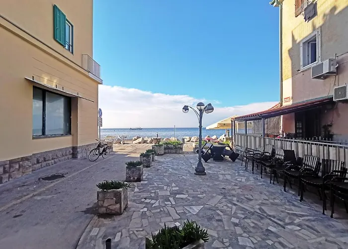 Ribiska Hisa - Old Fisherman's House Apartment Piran